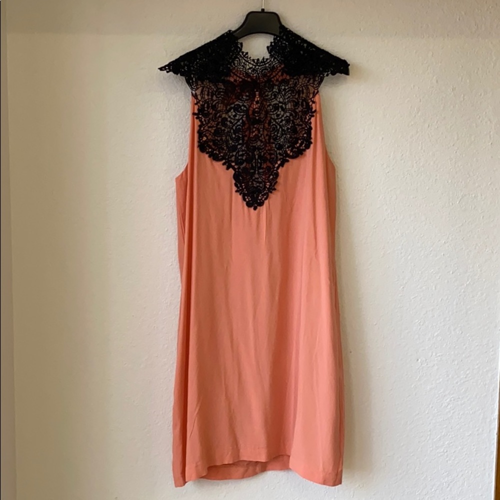 Love Audrey cocktail dress size small with detail